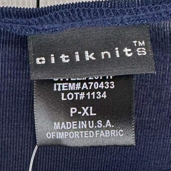 CitiKnits Petite Navy and Neon Green 3/4 Sleeve Jacket - Picture 11 of 13